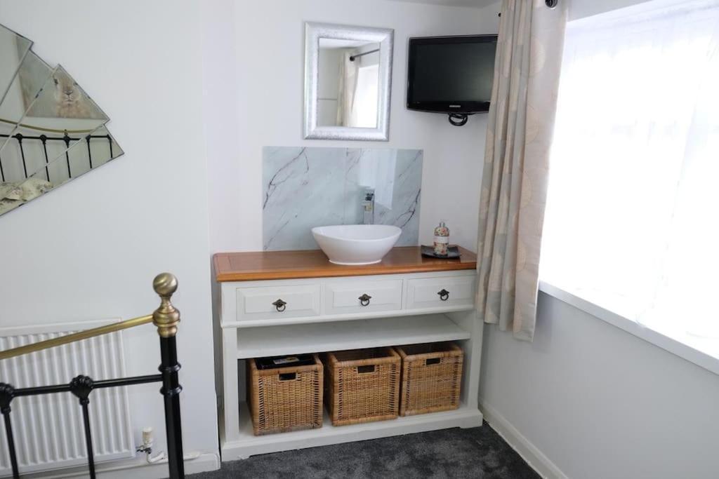 Charming Countryside Cottage Ground Floor Apartment In Combeinteignhead Devon Bishopsteignton Kültér fotó